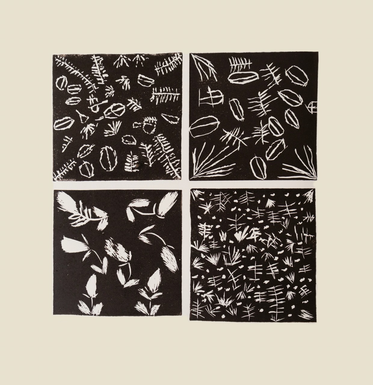 Irene Pula Teece - Arrarntenh (Bush Plums) - Print - Irene Pula Teece